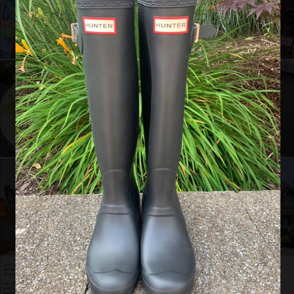 NEVER WORN Original Tall Black Hunter Boots